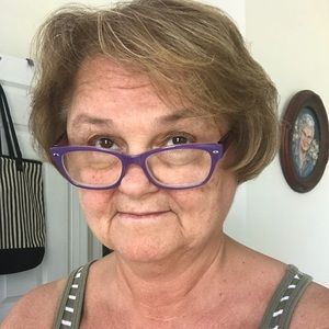 Meet your Posher, Sally